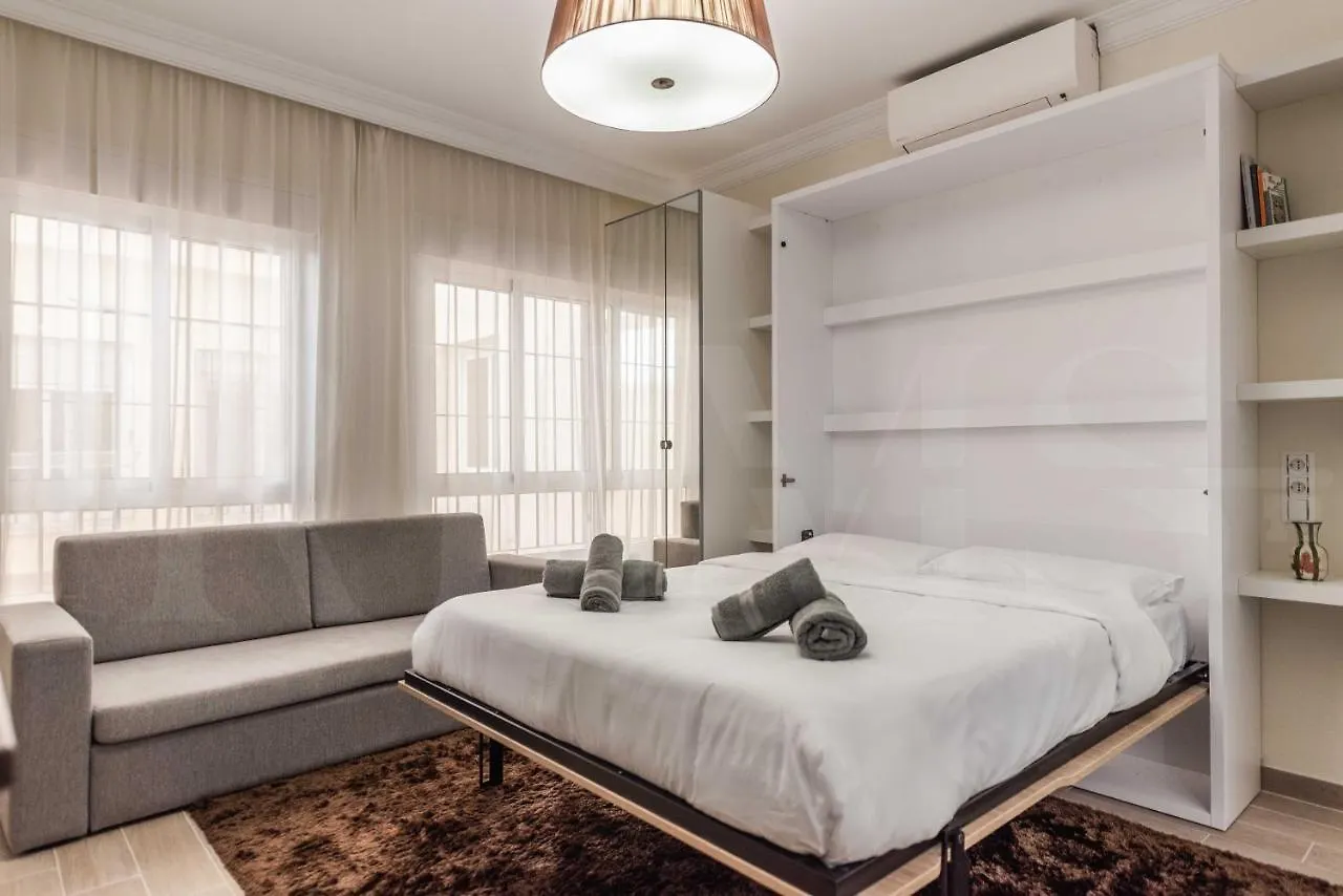 Stylish Studio Near Plaza De La Merced - Center Malaga Apartment